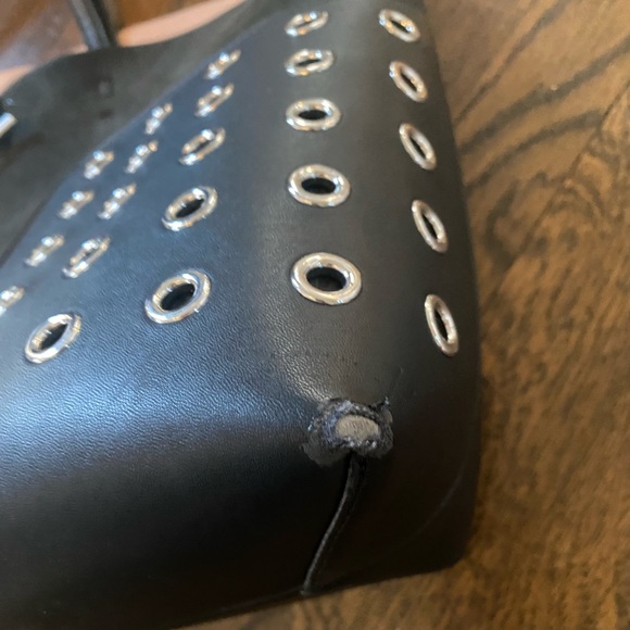 Tory Burch Block T Tote - Picture 8 of 12